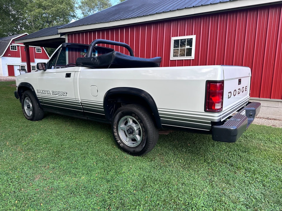 1989 Dodge Dakota 1st Gen - Image 4 of 31