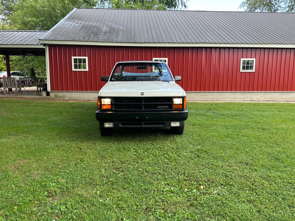 1989 Dodge Dakota 1st Gen - Image 10 of 31