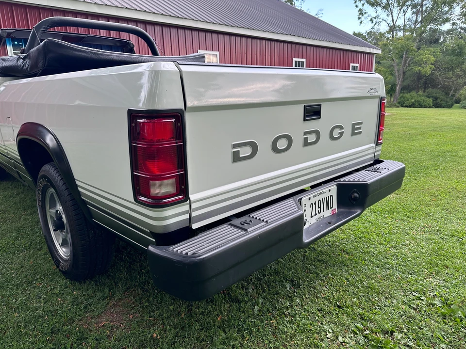 1989 Dodge Dakota 1st Gen - Image 30 of 31