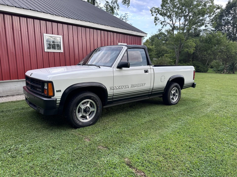 1989 Dodge Dakota 1st Gen - Image 12 of 31