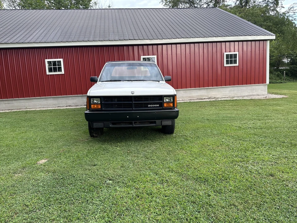 1989 Dodge Dakota 1st Gen - Image 21 of 31