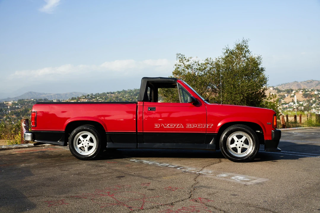 1989 Dodge Dakota 1st Gen - Image 15 of 31