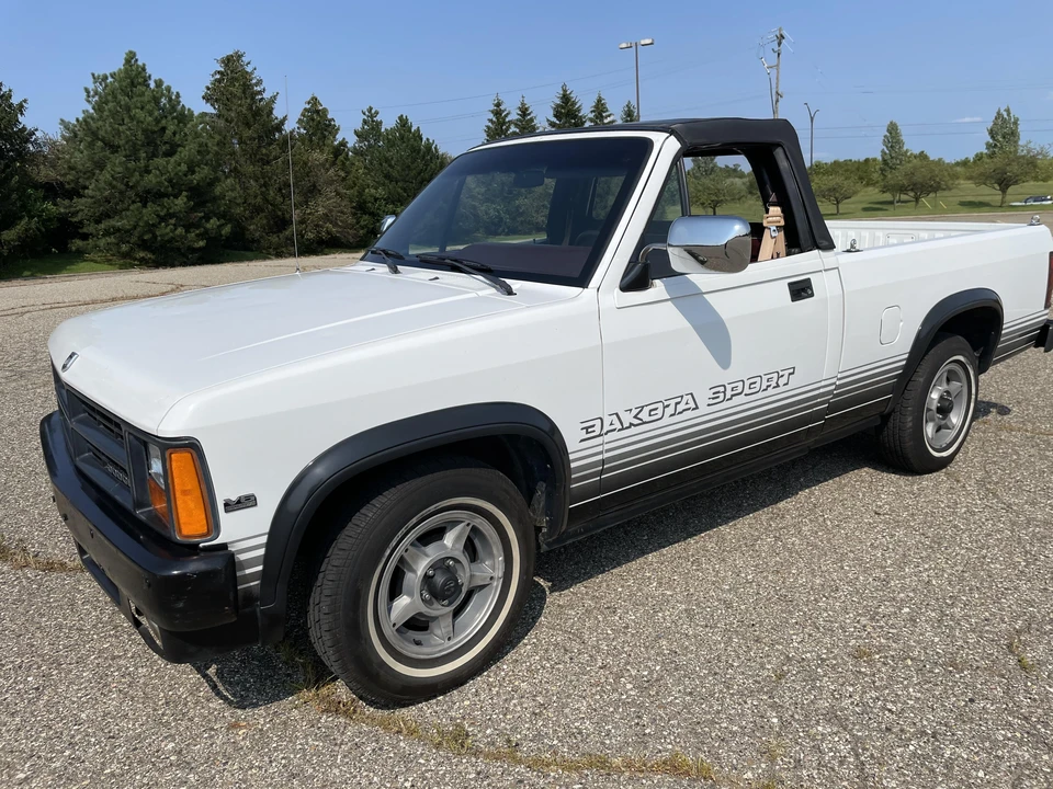 1989 Dodge Dakota 1st Gen - Image 9 of 31