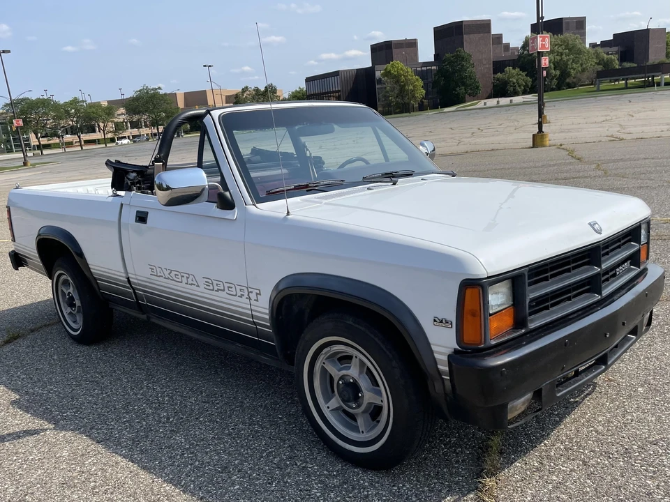 1989 Dodge Dakota 1st Gen - Image 28 of 31