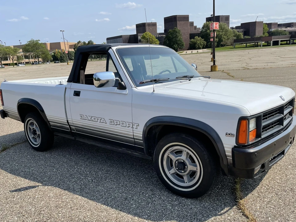 1989 Dodge Dakota 1st Gen - Image 27 of 31