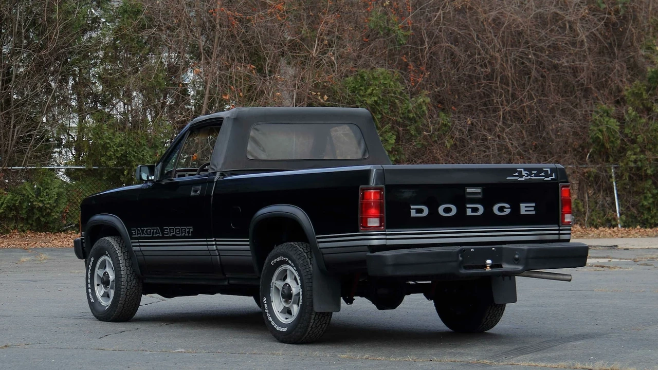1989 Dodge Dakota 1st Gen - Image 13 of 21