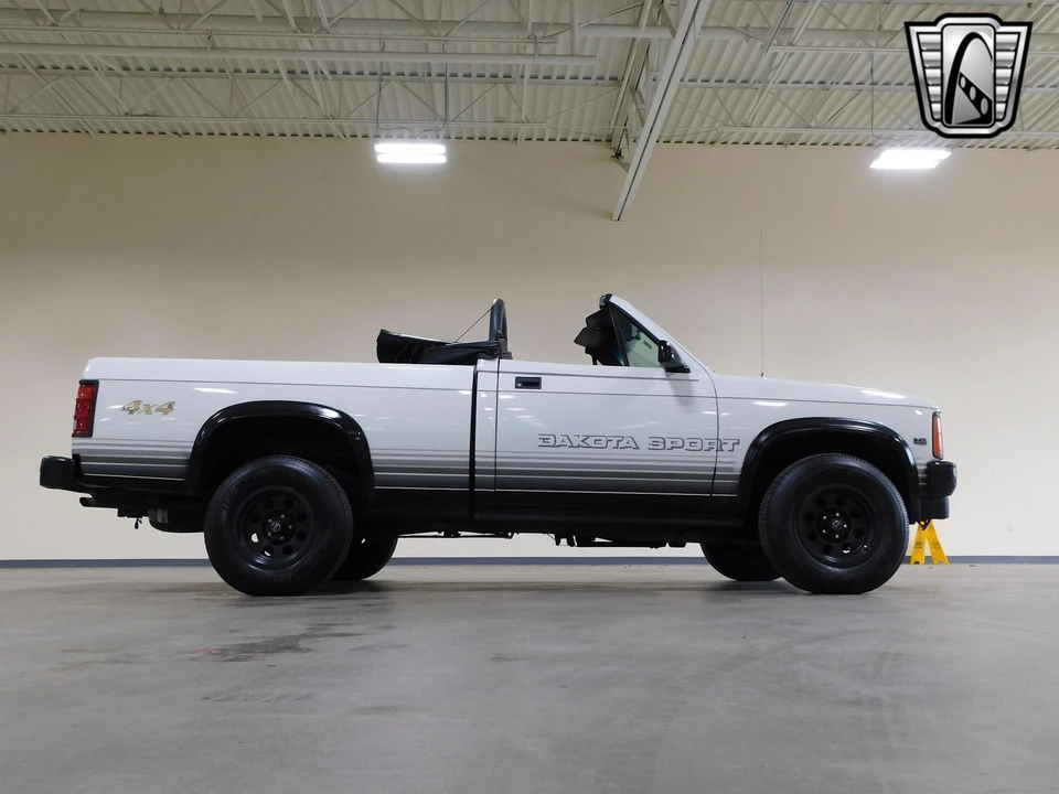 1989 Dodge Dakota 1st Gen - Image 12 of 31