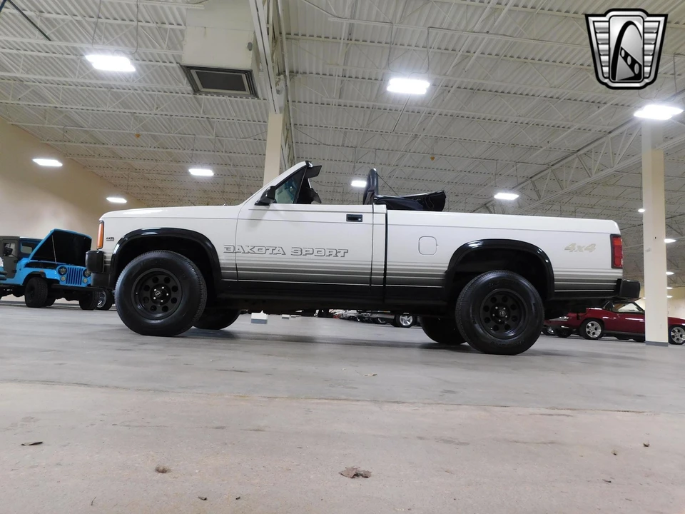 1989 Dodge Dakota 1st Gen - Image 9 of 31