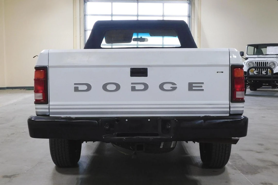 1989 Dodge Dakota 1st Gen - Image 5 of 31