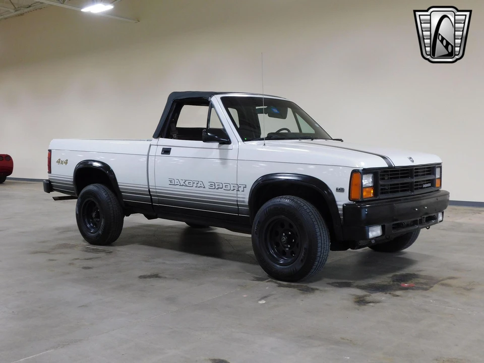 1989 Dodge Dakota 1st Gen - Image 17 of 31