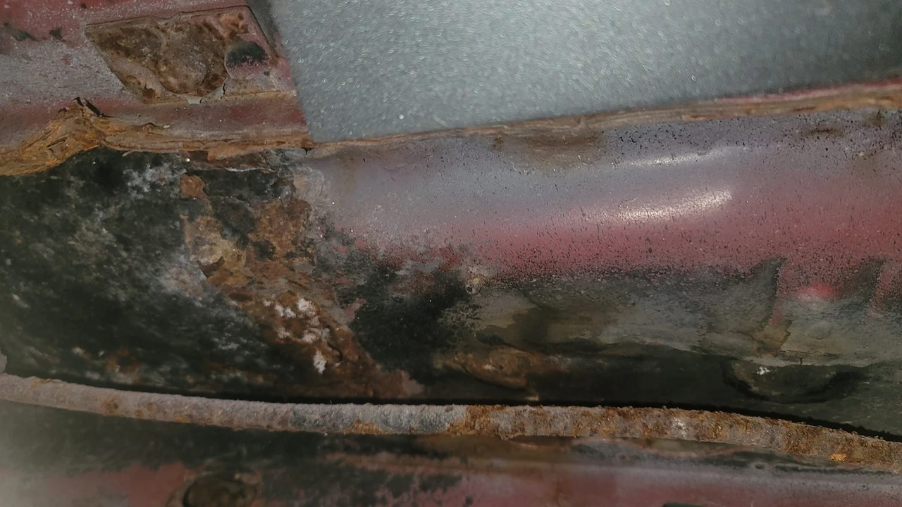 1989 Dodge Daytona - Image 20 of 21