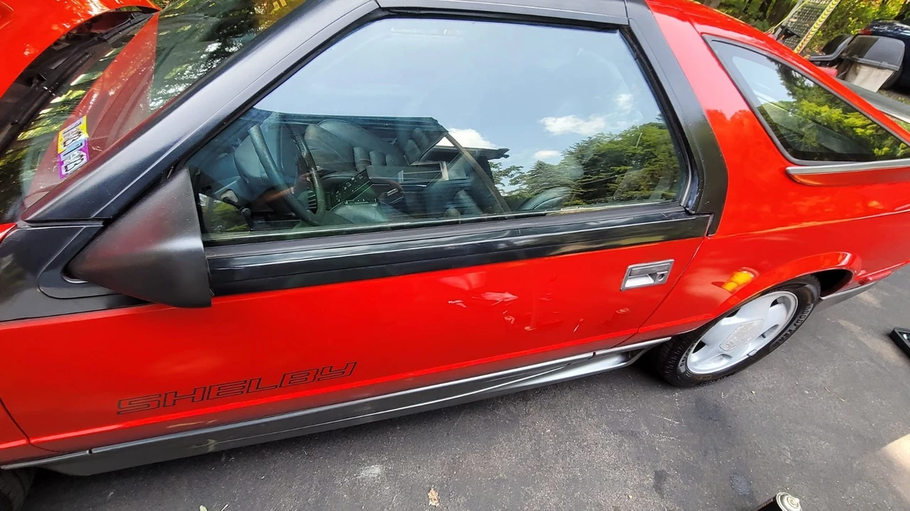 1989 Dodge Daytona - Image 4 of 21