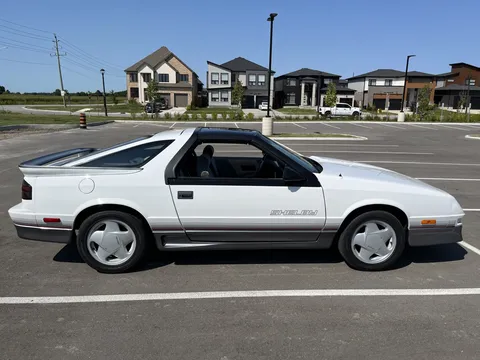 1989 Dodge Daytona Shelby