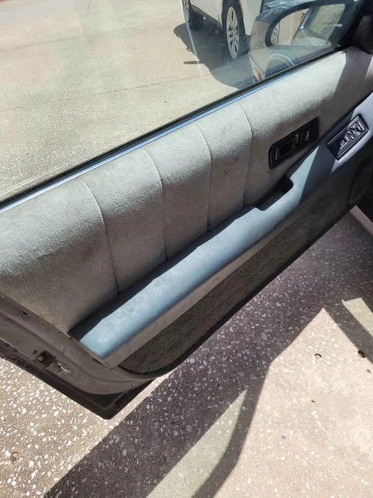 1989 Dodge Daytona - Image 17 of 20