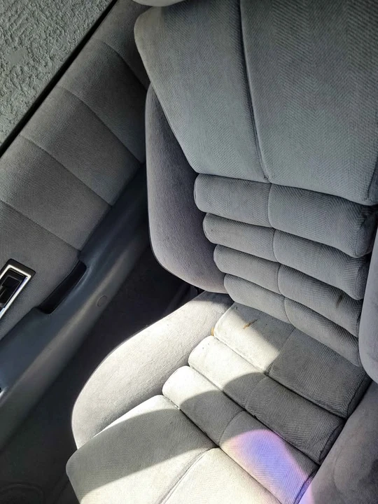 1989 Dodge Daytona - Image 10 of 20