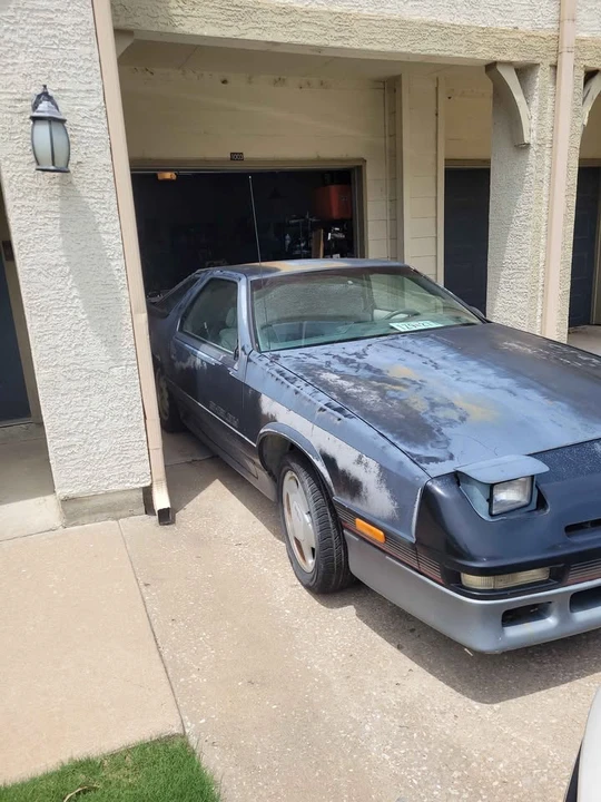 1989 Dodge Daytona - Image 3 of 20