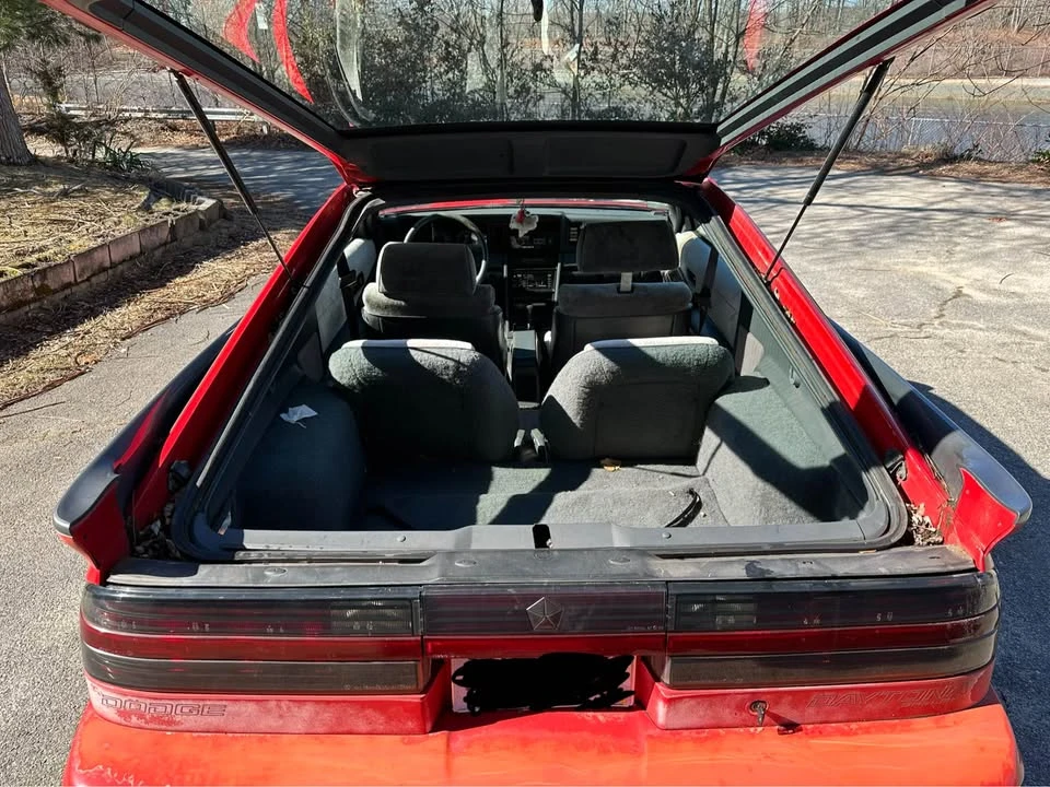 1989 Dodge Daytona - Image 5 of 7