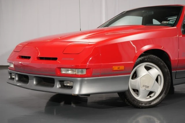 1989 Dodge Daytona - Image 7 of 31