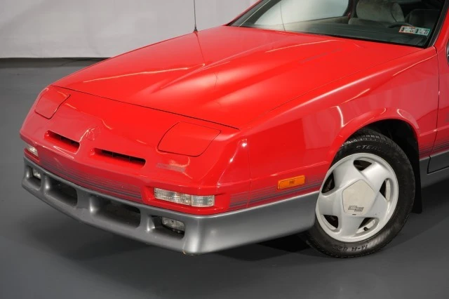 1989 Dodge Daytona - Image 6 of 31