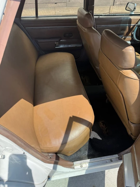 1989 Dodge Diplomat - Image 12 of 17