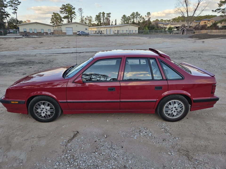 1989 Dodge Shelby Lancer - Image 10 of 31