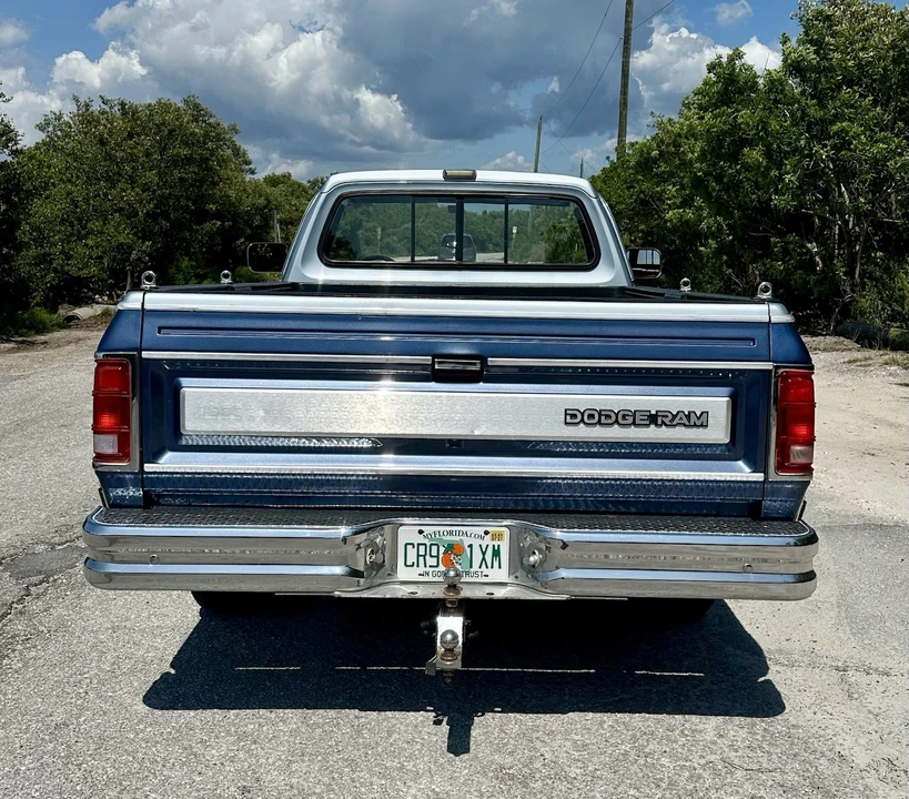 1989 Dodge D Series - Image 5 of 24
