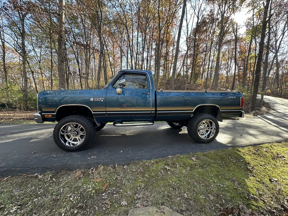 1989 Dodge Ram 1st Gen - Image 9 of 31