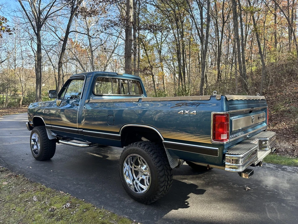 1989 Dodge Ram 1st Gen - Image 8 of 31