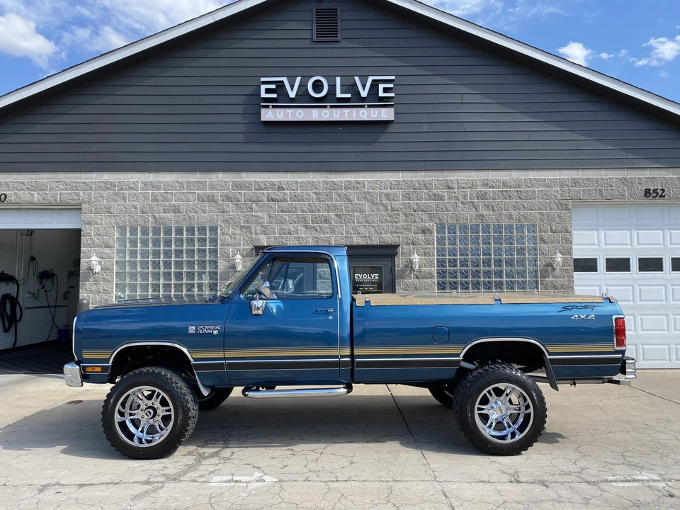 1989 Dodge Ram 1st Gen - Image 14 of 31