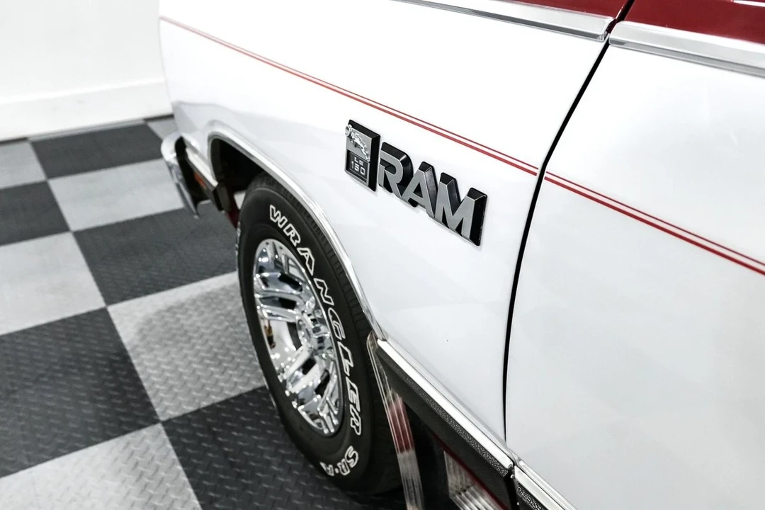 1989 Dodge Ram 1st Gen - Image 9 of 21
