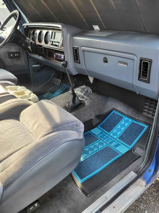 1989 Dodge Ramcharger - Image 9 of 20