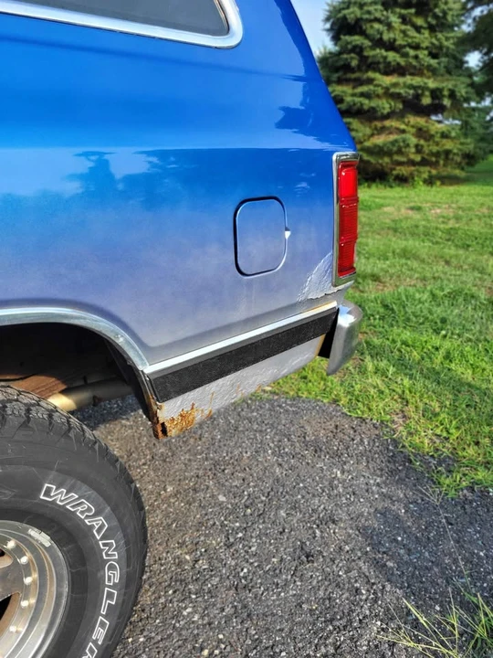 1989 Dodge Ramcharger - Image 17 of 20