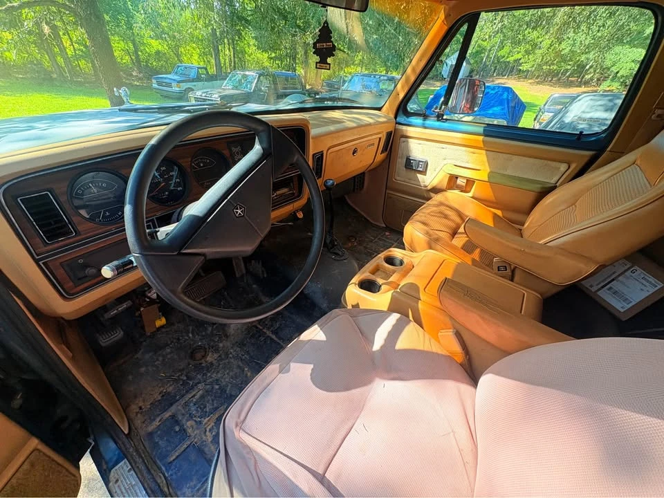 1989 Dodge Ramcharger - Image 6 of 16