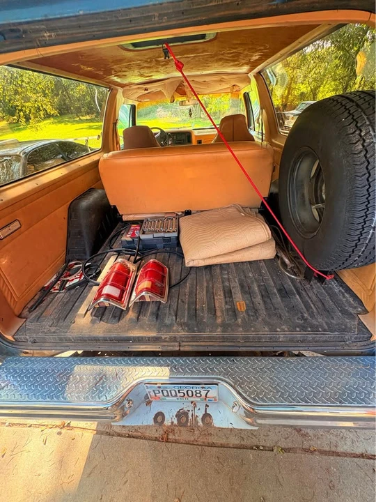 1989 Dodge Ramcharger - Image 14 of 16