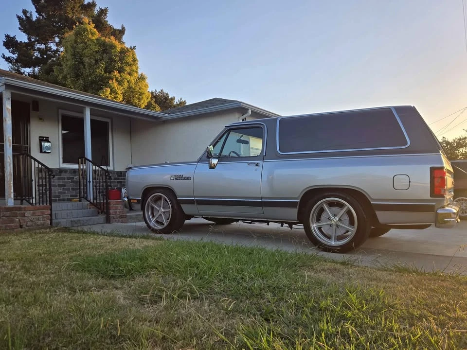 1989 Dodge Ramcharger - Image 4 of 19