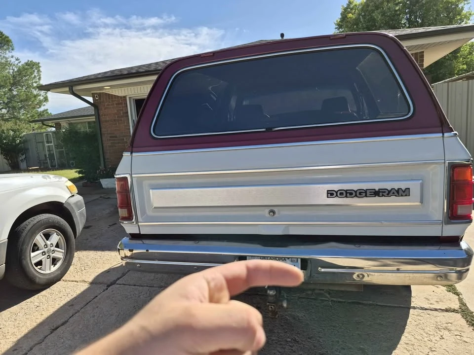 1989 Dodge Ramcharger - Image 4 of 8