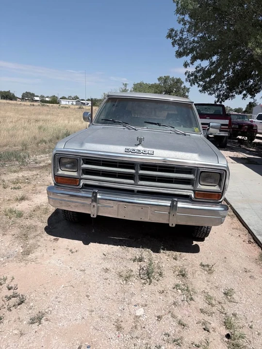 1989 Dodge Ramcharger - Image 5 of 10