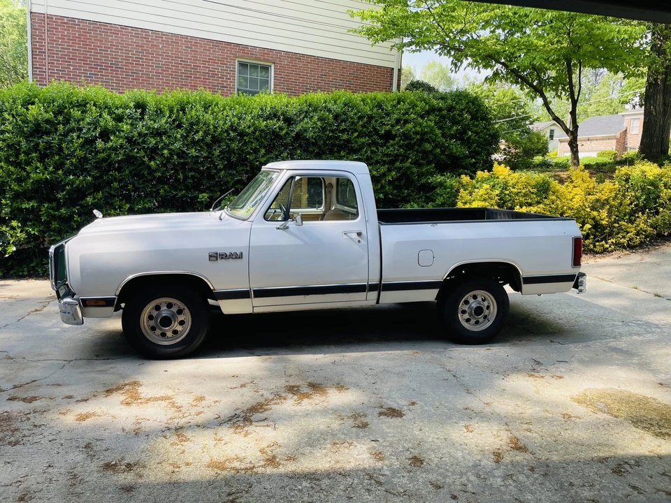1989 Dodge Ram 1st Gen - Image 2 of 31