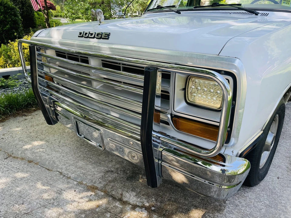 1989 Dodge Ram 1st Gen - Image 16 of 31