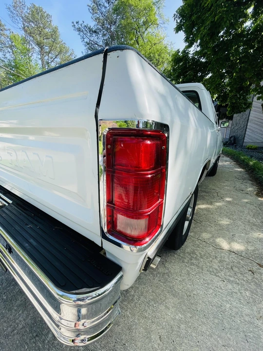 1989 Dodge Ram 1st Gen - Image 21 of 31