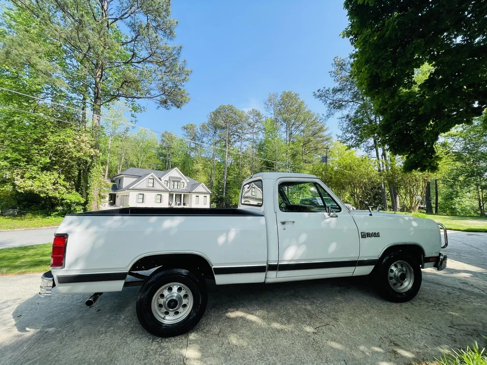 1989 Dodge Ram 1st Gen - Image 7 of 31