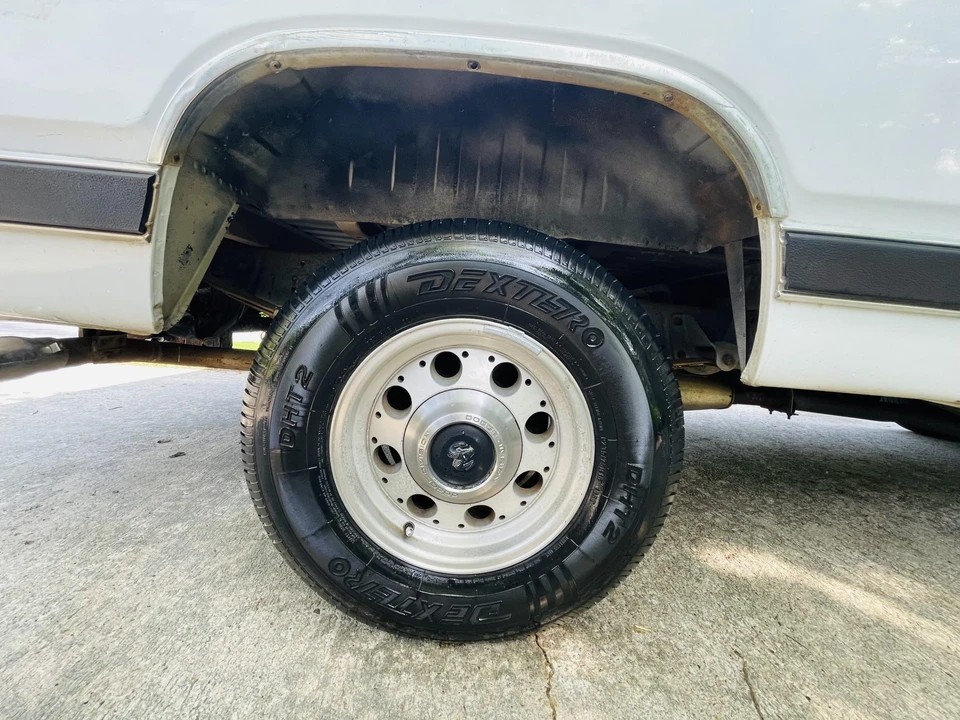1989 Dodge Ram 1st Gen - Image 24 of 31