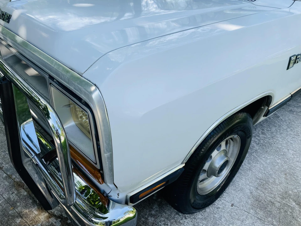 1989 Dodge Ram 1st Gen - Image 17 of 31