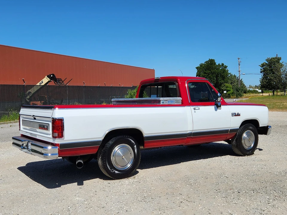 1989 Dodge Ram 1st Gen - Image 16 of 31