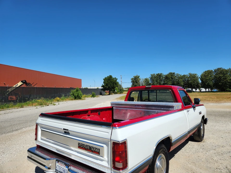 1989 Dodge Ram 1st Gen - Image 19 of 31