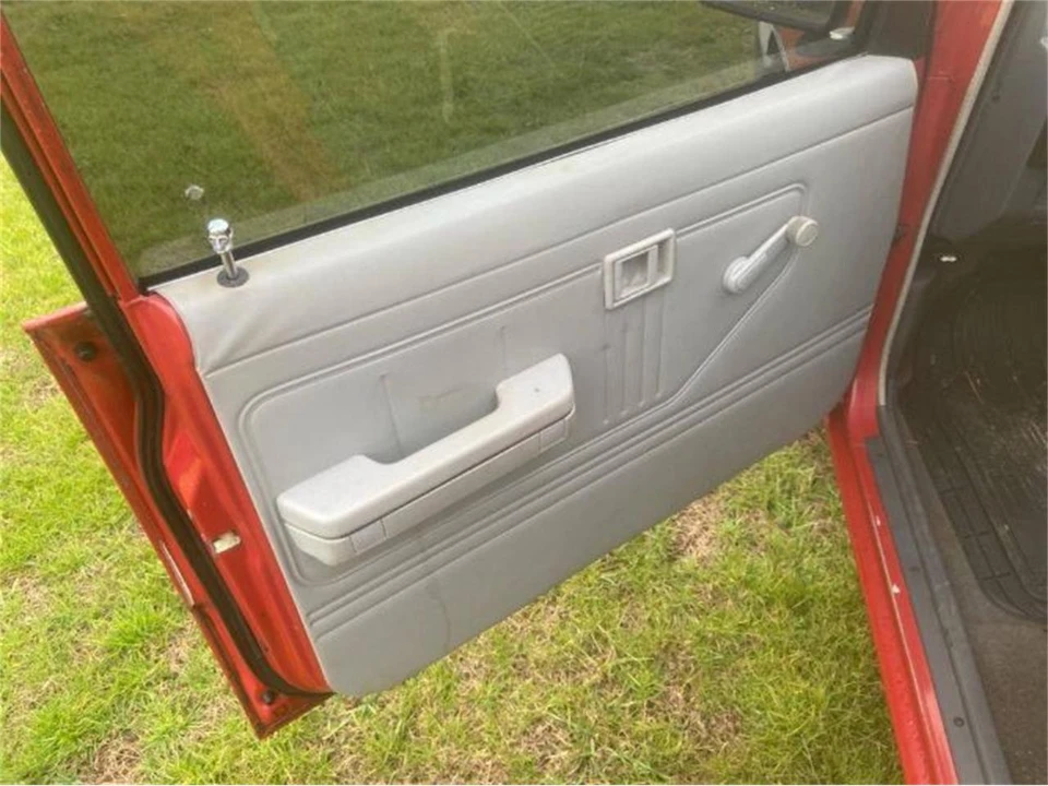 1989 Dodge Ram 1st Gen - Image 3 of 8