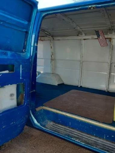 1989 Dodge Ram Van - Image 11 of 21