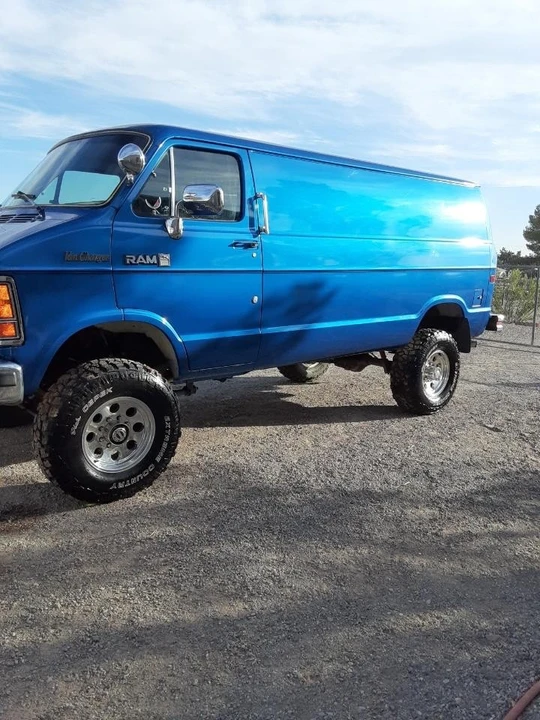 1989 Dodge Ram Van - Image 2 of 21