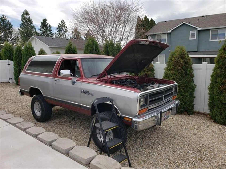 1989 Dodge Ramcharger - Image 11 of 22