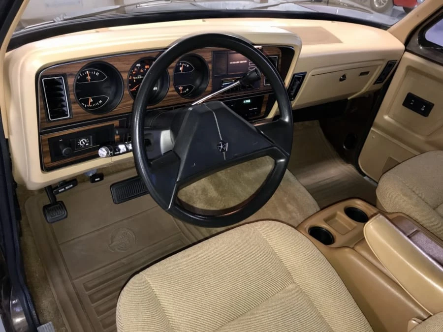 1989 Dodge Ramcharger - Image 4 of 19